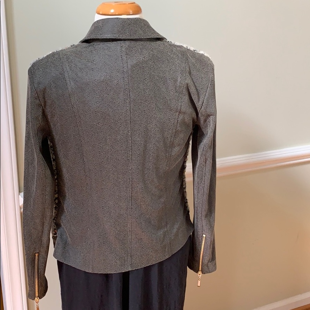 Jacket - Picture 3 of 6